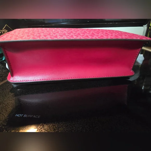 NWT Michael Kors Jet Set Crossbody bag- RASPBERRY PINK MK NEW - Picture 4 of 11